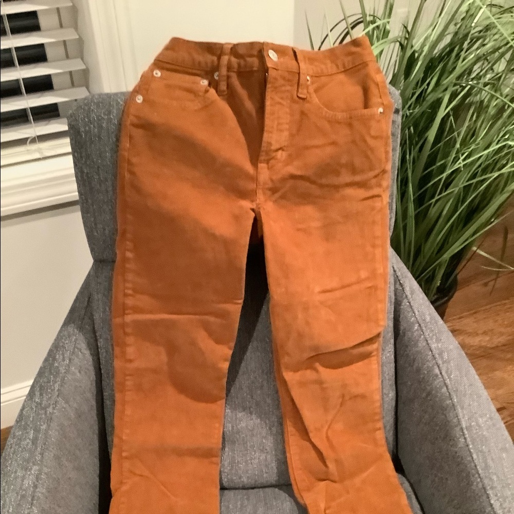 J Crew 9” Vintage Straight size 24 corduroy camel/brown NWOT